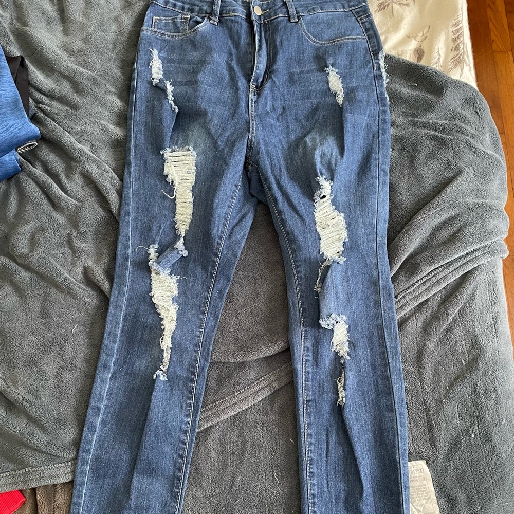 SHEIN distressed jeans